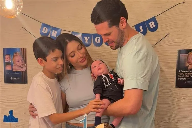 Edith Gomes e Hygor Guerreiro celebram primeiro mesversário de Hygor Júnior