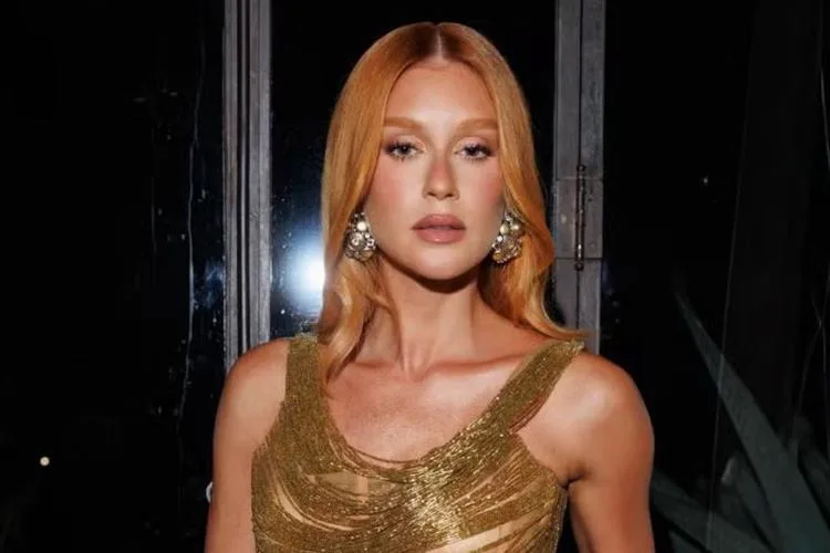 Marina Ruy Barbosa brilha no dourado e assume posto de embaixadora do Carnaval