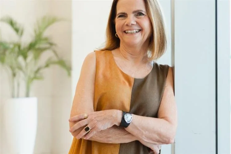Regina Catunda é homenageada no Prêmio RioMar Mulher