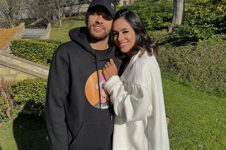 Bruna Biancardi compartilha homenagem especial de aniversário para Neymar