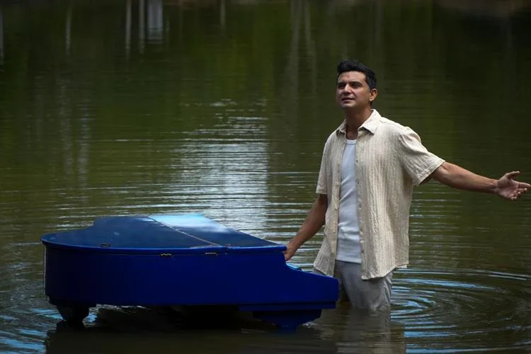 Pianista Paulo Rodrigo lança clipe “Guaramiranga” e destaca identidade cearense
