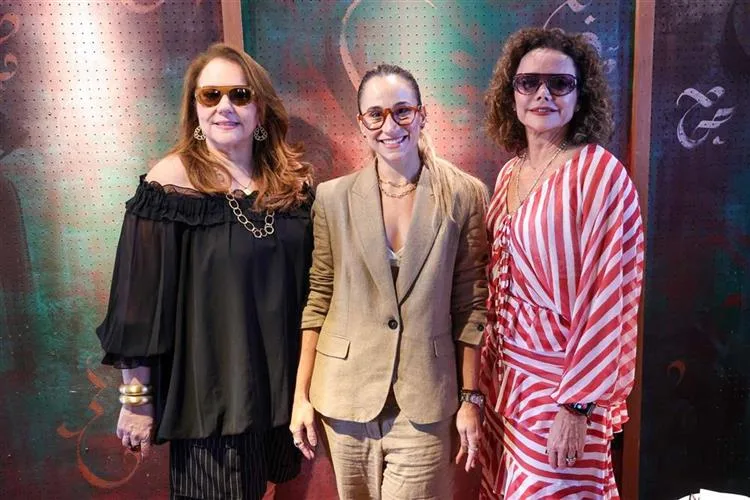 Collection Eyewear apresenta nova coleção em prestigiado evento