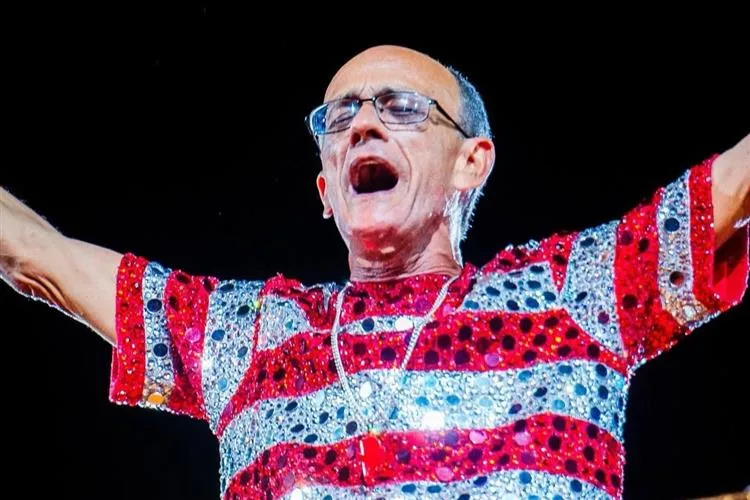 Vitória da Viradouro no Carnaval 2026 expõe drama familiar de Mestre Ciça nas redes