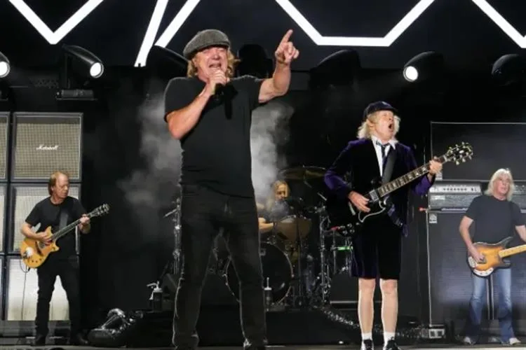 AC/DC prepara shows inesquecíveis para os fãs brasileiros