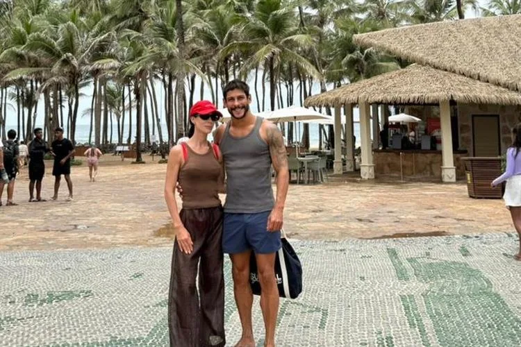 Michelle Barros e Shia aproveitam viagem romântica e dias de descanso no Beach Park
