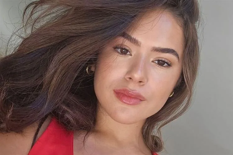 Maisa abre o jogo sobre solteirice e revela: “Amo estar sozinha”