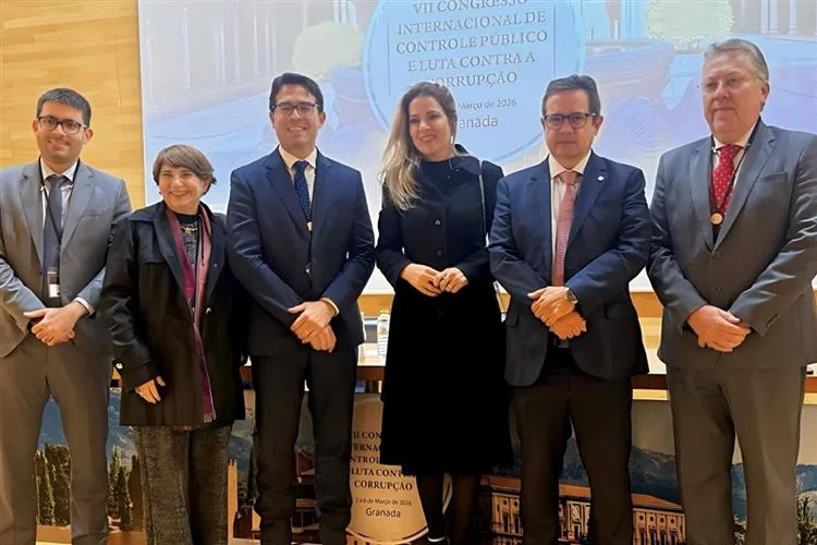 Onélia Santana participa do VII Congresso Internacional de Controle e Luta Contra a Corrupção