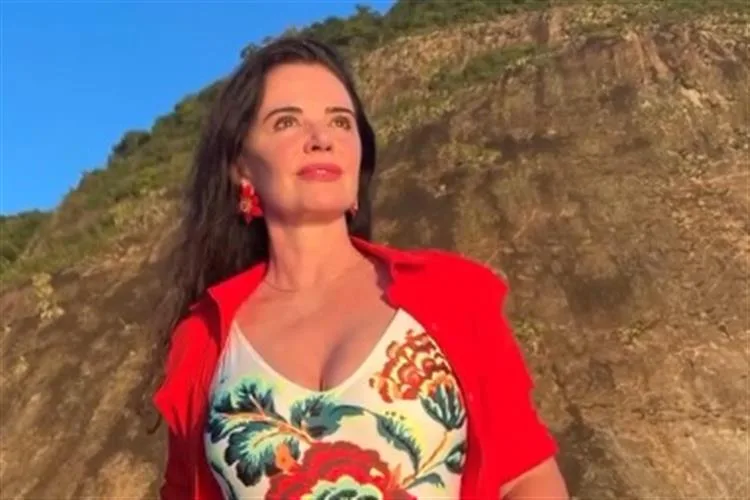 Luma de Oliveira aciona a polícia diante de grupo com som alto na praia