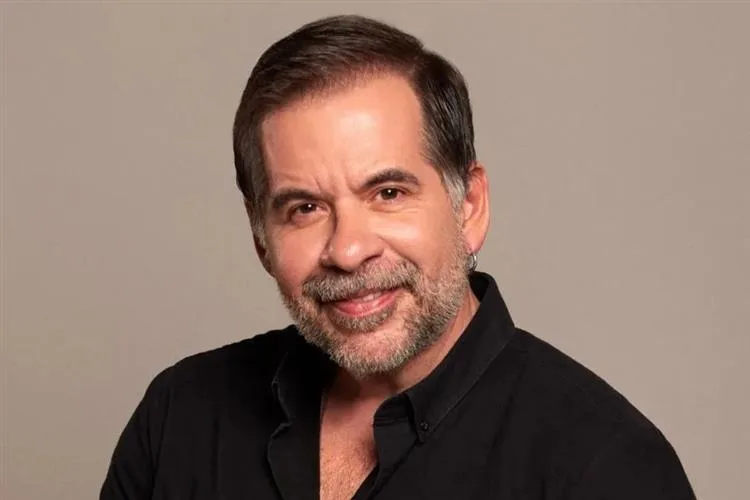 Leandro Hassum é anunciado como apresentador do reality “Casa do Patrão”