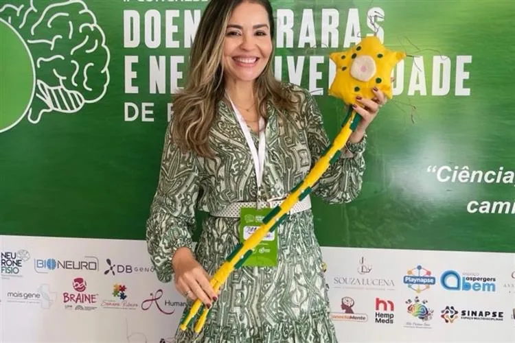 Tâmara Menezes participa do II Congresso de Doenças Raras e Neurodivergentes de Fortaleza
