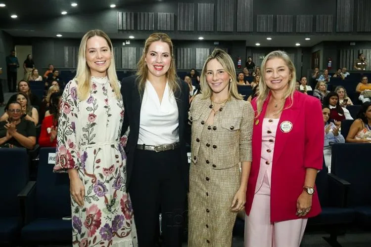 APDM Ceará reúne personalidades femininas na Alece