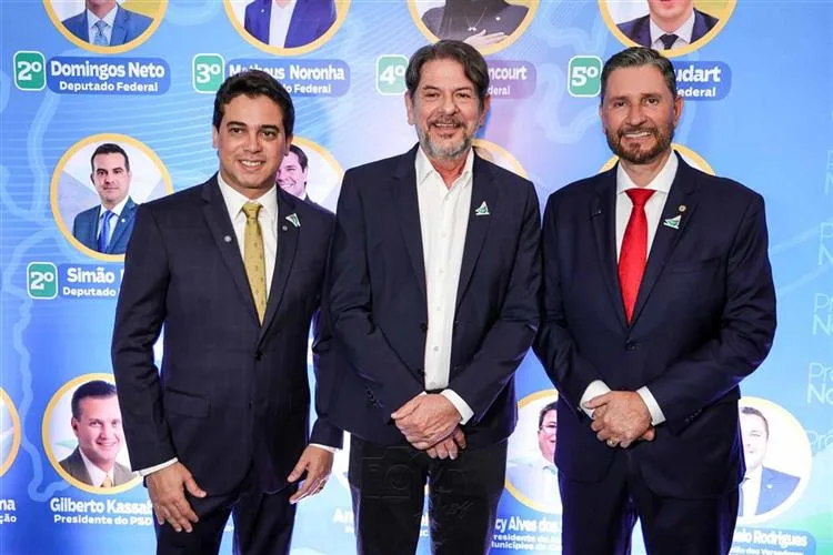 Prêmio Nordeste homenageia os melhores prefeitos do Ceará