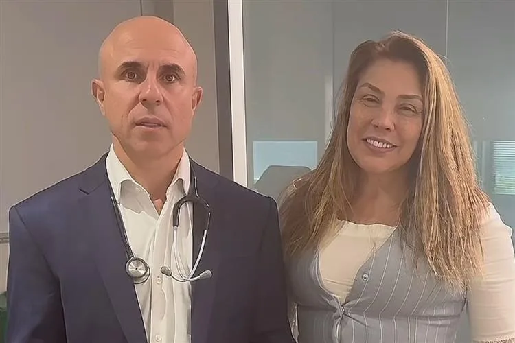Simony celebra vitória ao anunciar a remissão completa do câncer