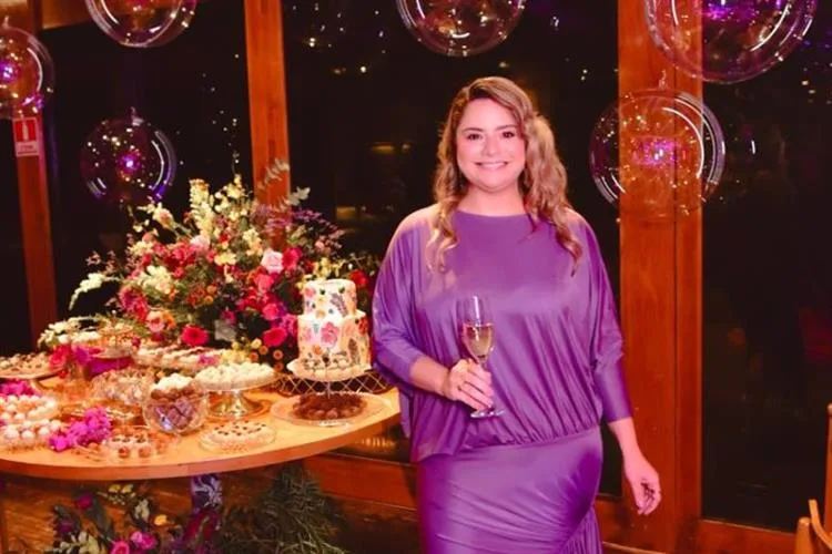 Karla Rodrigues celebra os 4.0 em grande estilo