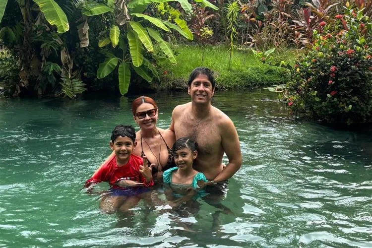 Renan Carvalho escolhe São Miguel do Gostoso para dias de descanso em família