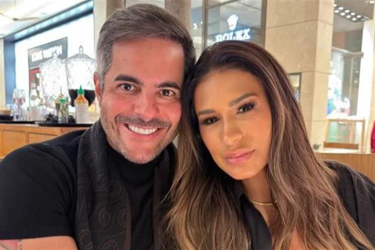 Simone Mendes e Kaká Diniz brindam 13 anos de casamento