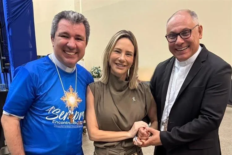 ECC da Arquidiocese de Fortaleza reúne cerca de 7 mil pessoas no Sempre Encontrando 2026
