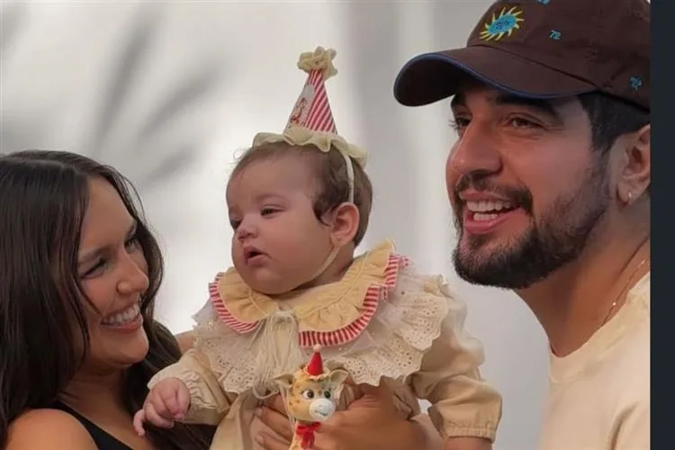 Rafa Kalimann e Nattan compartilham registros dos quatro meses de Zuza