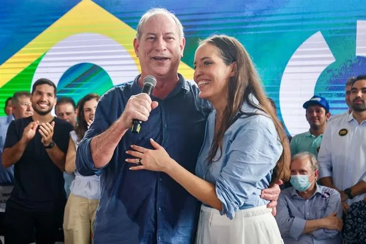 Ciro Gomes oficializa pré-candidatura ao Governo do Ceará