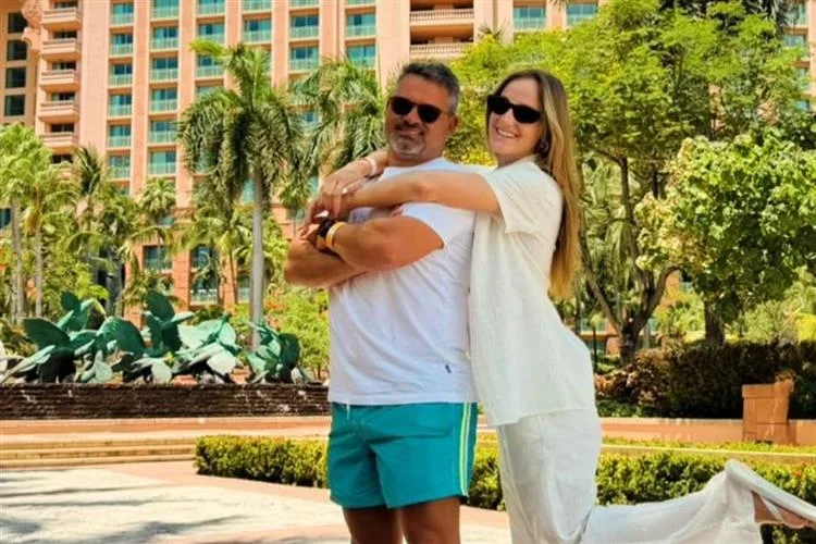 Larissa Benevides e Mário Queirós nos encantos das Bahamas