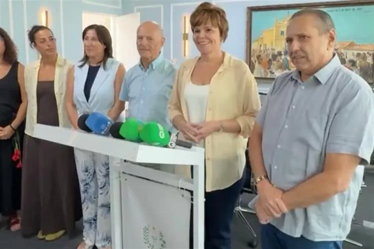 Tauá recebe delegação internacional para parceria em rede de bem-estar educacional e social