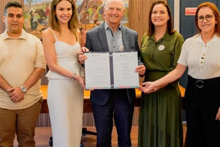 Fortaleza formaliza adesão à Declaração pelo Bem-Estar Emocional