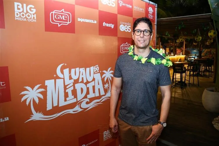 BIGDOOH reuniu parceiros e profissionais da comunicação em noite de celebração ao Dia do Mídia