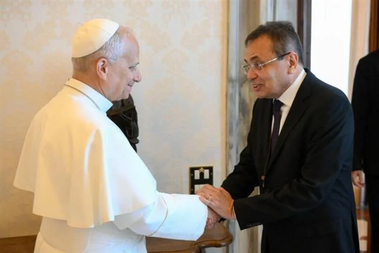 Papa Leão XIV recebe Moysés Azevedo, fundador do Shalom