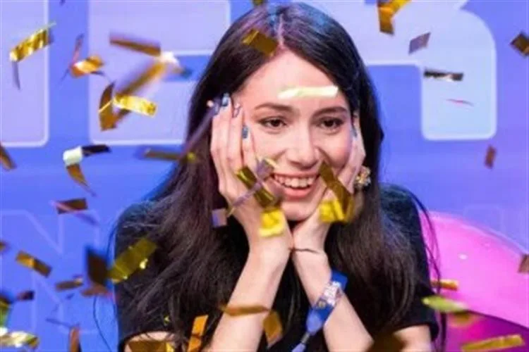 Brasileira de 21 anos ganha R$ 2,5 milhões após vencer Candy Crush All Stars 2026