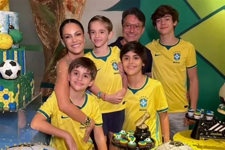 Mariana Mota e Francisco Marinho festejam os sete anos do filho, Rafael