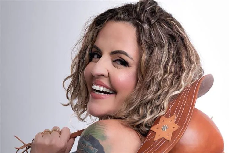 Daniela Campelo leva o forró tradicional aos principais eventos de Fortaleza