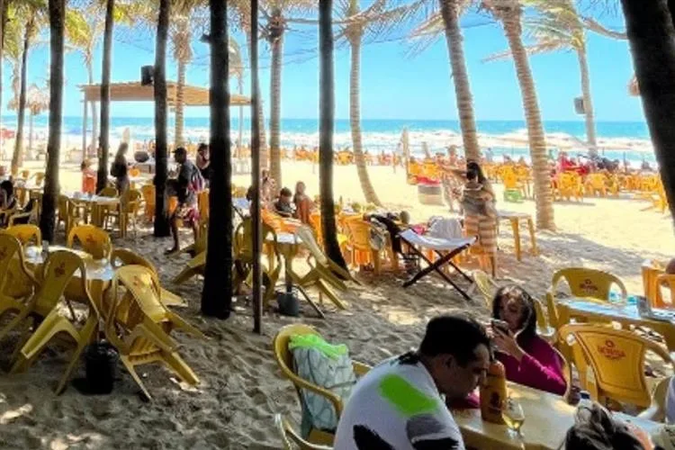 Praia do Futuro é oficializada como Patrimônio Histórico e Cultural de Fortaleza