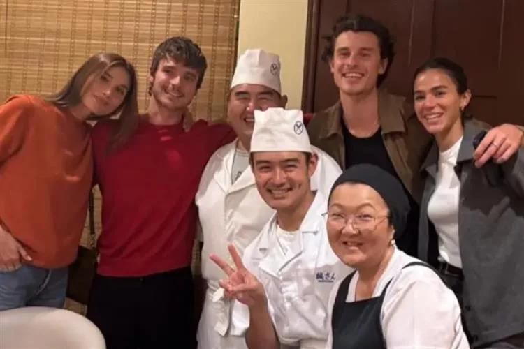 Shawn Mendes, Bruna Marquezine, Sasha e João Lucas prestigia gastronomia japonesa exclusiva