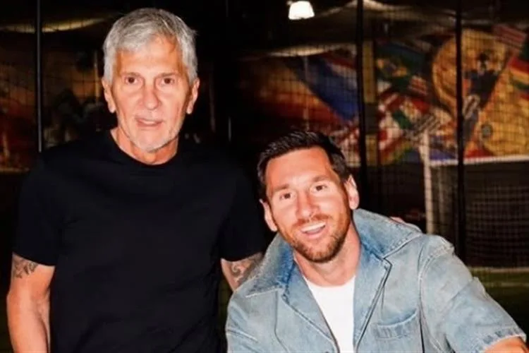 "Não sei o que vou fazer", lamenta Messi em carta de despedida do pai