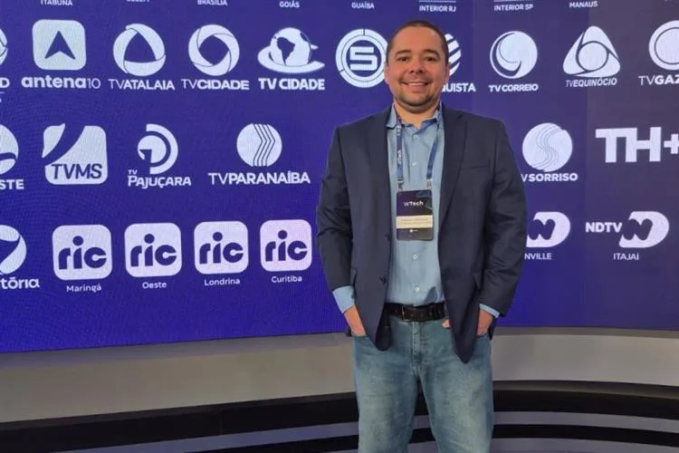 TV Cidade Fortaleza participa de encontro estratégico da Record