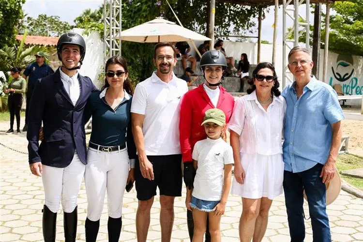 Hipismo reúne atletas no Sítio Siel Camará