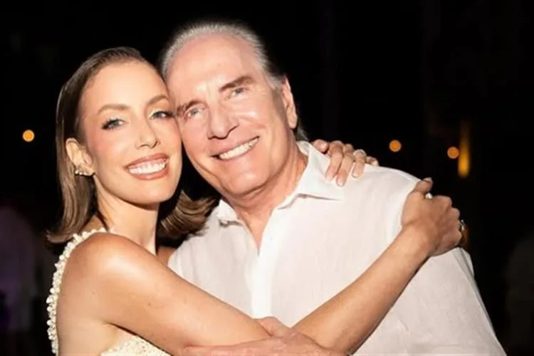 "Finalmente uma festa que não tive que pagar", desabafa Roberto Justus sobre casamento da filha