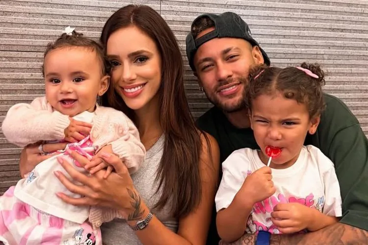 Neymar revela nome da terceira filha com Bruna Biancardi