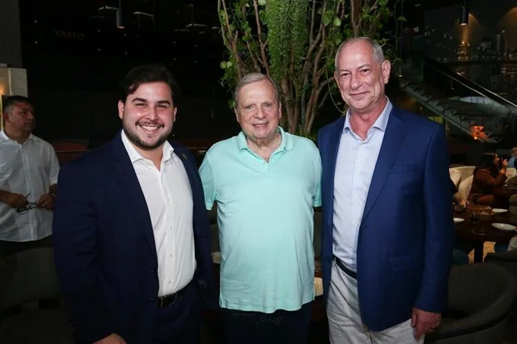 AJE Fortaleza recebe Ciro Gomes no evento Almoço Político