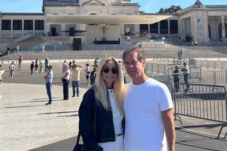 Célia e Arthur Magalhães renovam a esperança no Santuário de Fátima, em Portugal