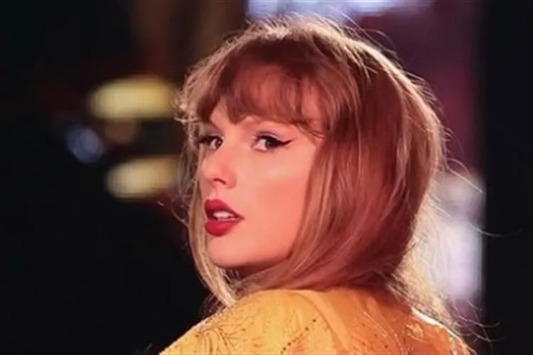 Taylor Swift faz suspense com contagem regressiva