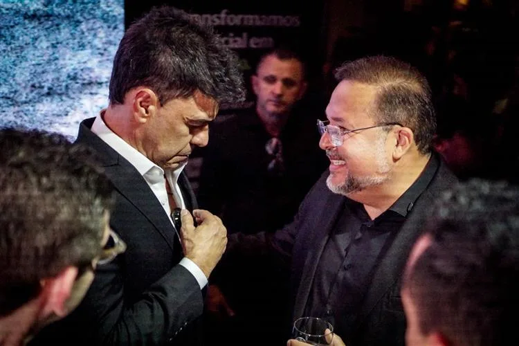 Zezé di Camargo se torna sócio de empreendimento em Jericoacoara