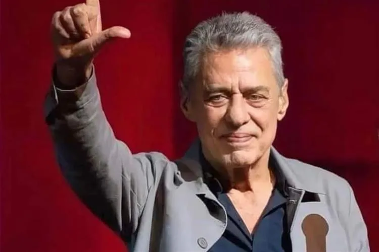 Chico Buarque aciona a Polícia Civil após ameaça de morte