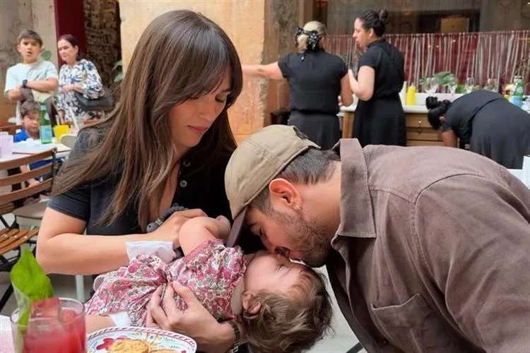 Rafa Kalimann e Nattanzinho encantam ao compartilhar almoço com a filha