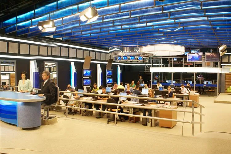 TV Cidade Fortaleza celebra 20 anos de pioneirismo com sua Newsroom