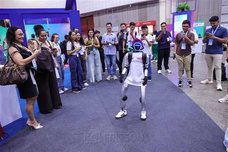 Tecnologia e inovação dominam segundo dia de Siará Tech Summit 2026