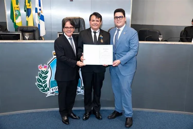 Mega Imóveis é homenageada na Câmara Municipal de Fortaleza