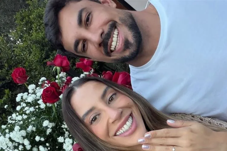 Do BBB 25 ao altar: Maike pede Renata Saldanha em casamento