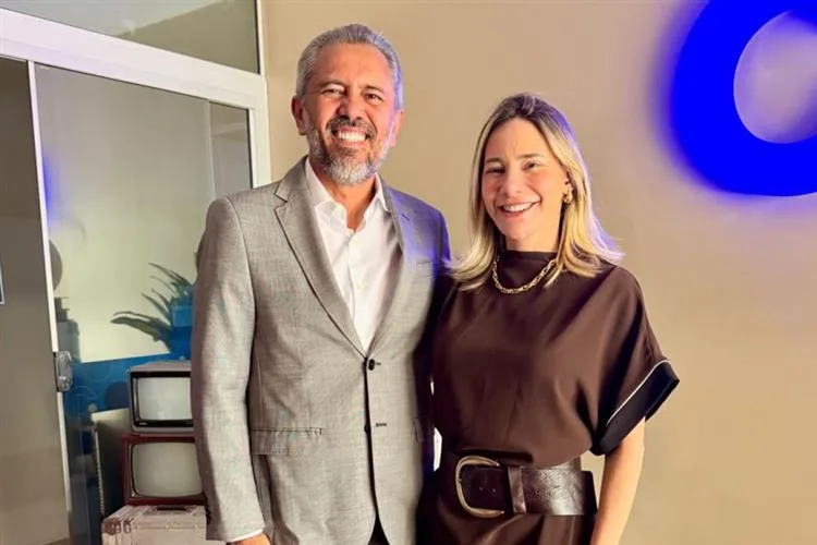 Elmano de Freitas concede entrevistas exclusivas ao Grupo Cidade
