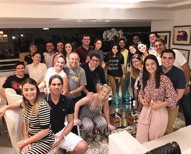 Encontro de oração e bate-papo